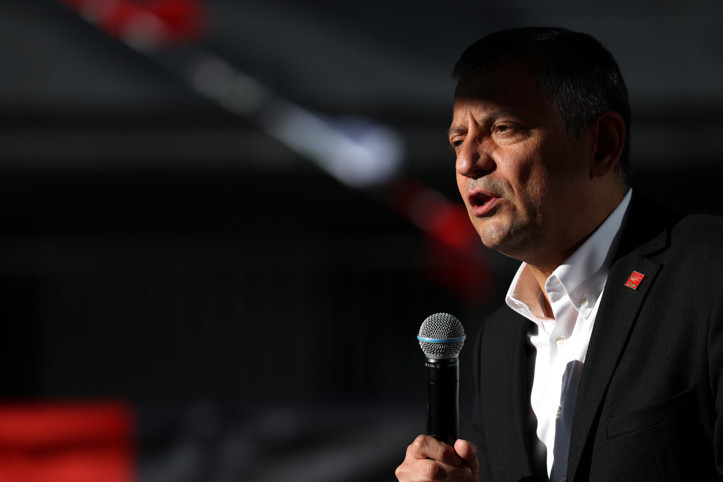 Özgür Özel sosyalistlerle 'dertleşti': 'Kimseye anlatamazsın' dediler, anlattım