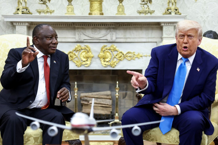 Oval Ofis'te gergin anlar: Trump video izletti, ortam buz kesti