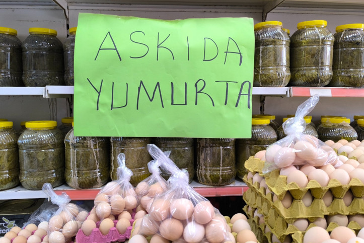 Dayanamadı, yumurtayı askıya çıkardı: 'Çok zoruma gitti'