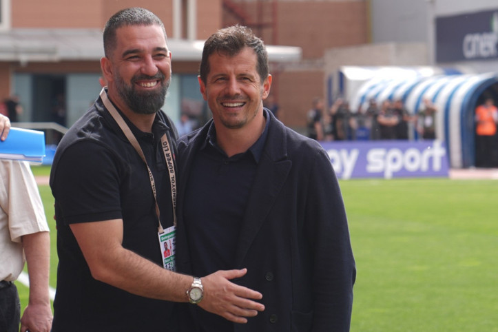 Arda Turan giderayak Emre Belözoğlu'nu üzdü