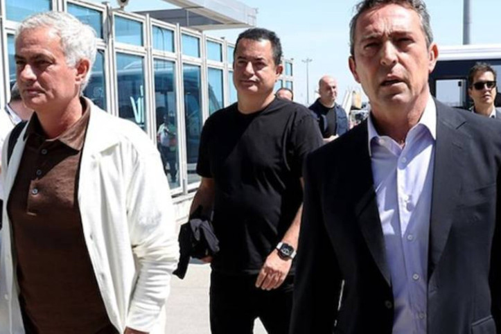 Fenerbahçe sil baştan: Gidenlerin sayısı 10'u bulabilir