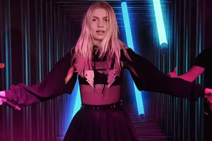 Aleyna Tilki'den Güllü'ye vefa