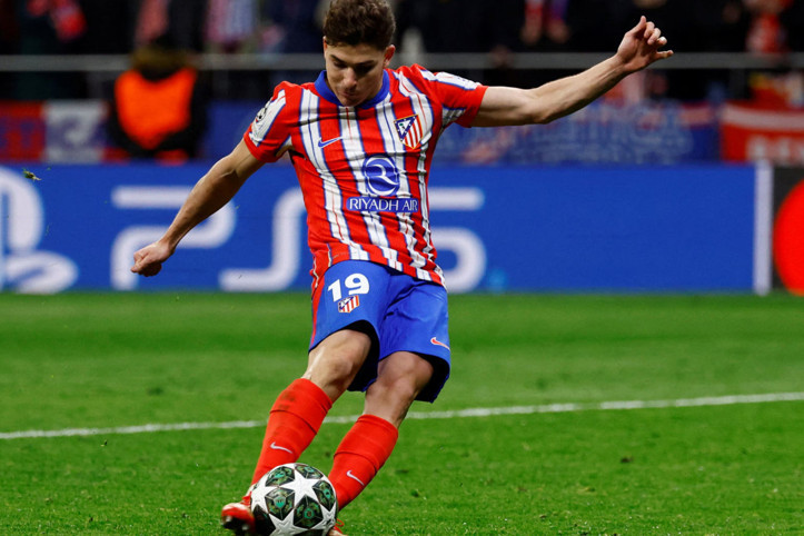 Julian Alvarez’in tartışmalı penaltısı sonrası kural değişti: IFAB’dan tarihi karar!