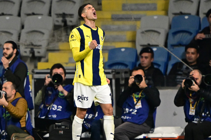 Fenerbahçe'de bir tek Mert Müldür kızardı