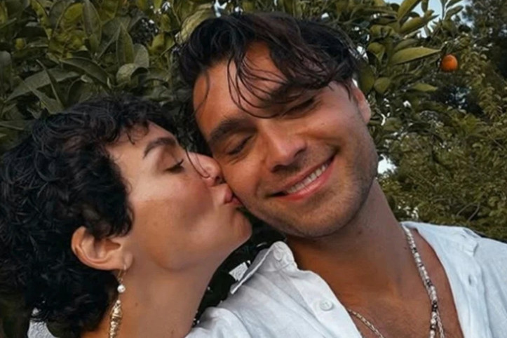 Birce Akalay’a sevgilisi Hakan Kurtaş’tan duygusal destek: “Hep iyi olacağız, iyi kalacağız”