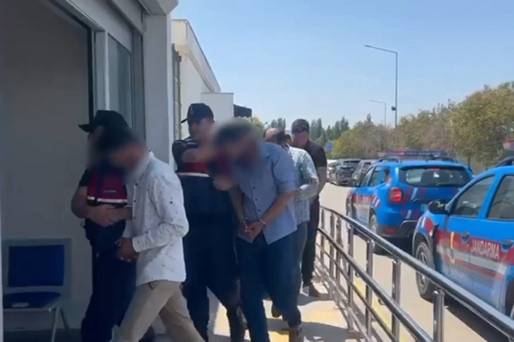 Uçağın düştüğü yangında 5 tutuklama