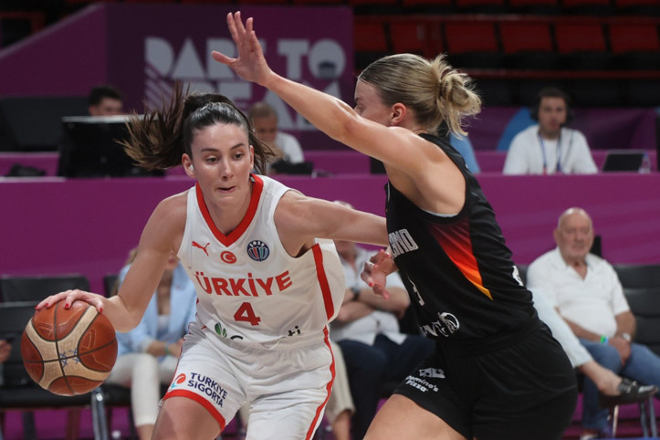 Potanın Perileri, Almanya'ya mağlup: Yedincilik maçı yapacağız