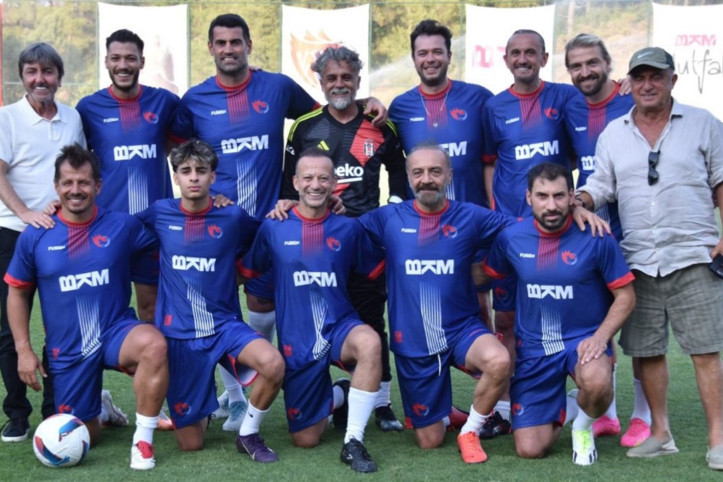 Yılmaz Erdoğan futbol sahası açtı: Fatih Terim'den Kıvanç Tatlıtuğ'a herkes oradaydı