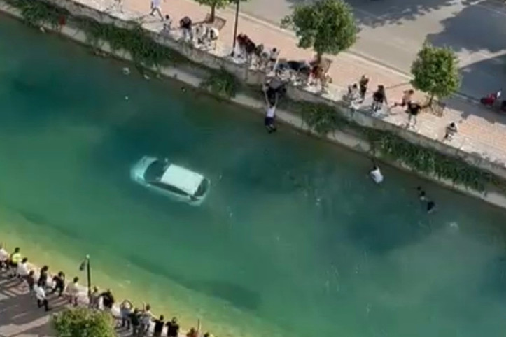 Sulama kanalında can pazarı