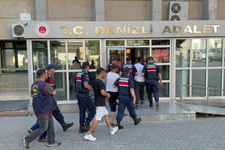 Traktörü çalınmıştı: Hırsızları tanıyormuş