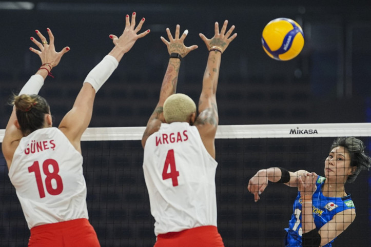 Filenin Sultanları çeyrek finali kaybetti