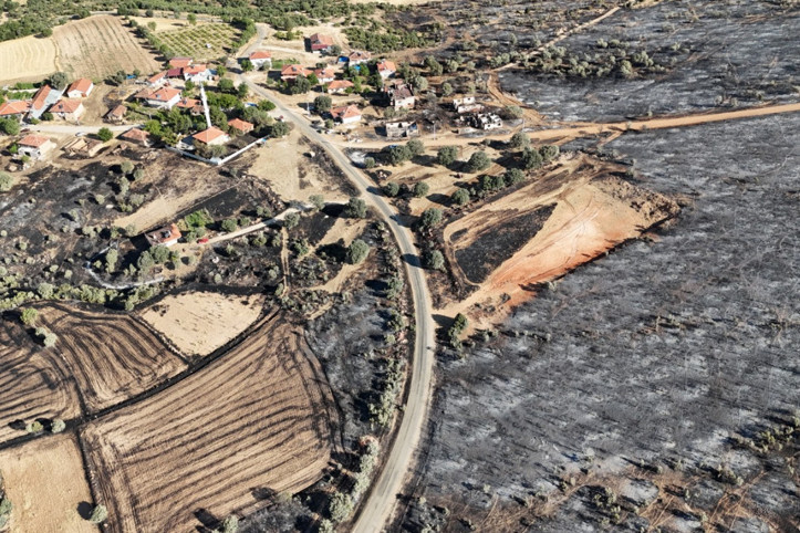 Köyler cayır cayır yanıyor: Burası da Uşak