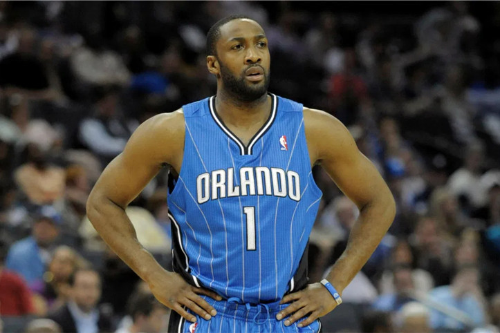 NBA efsanesi, yasadışı poker suçlamasıyla tutuklandı