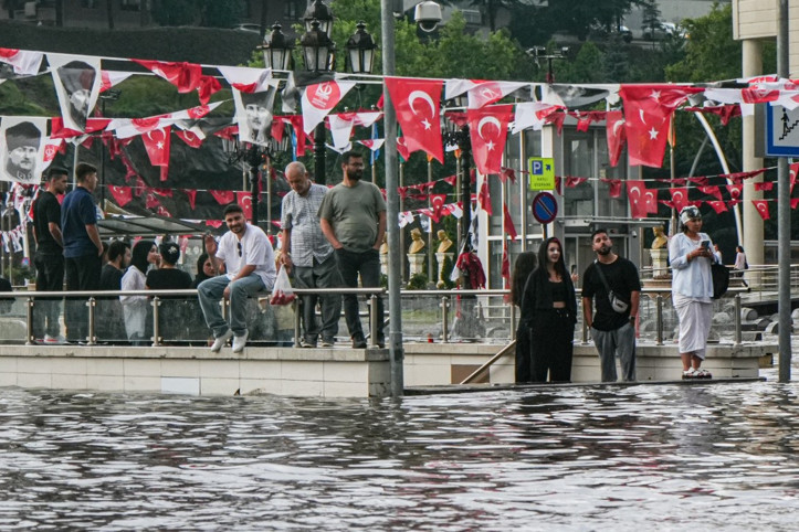 Meteoroloji Ankara için verdiği süreyi uzattı, Yavaş'tan uyarı geldi