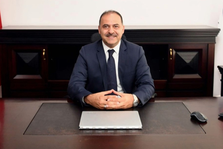 10 diplomalı bakan yardımcısı 4 diplomasını sildi