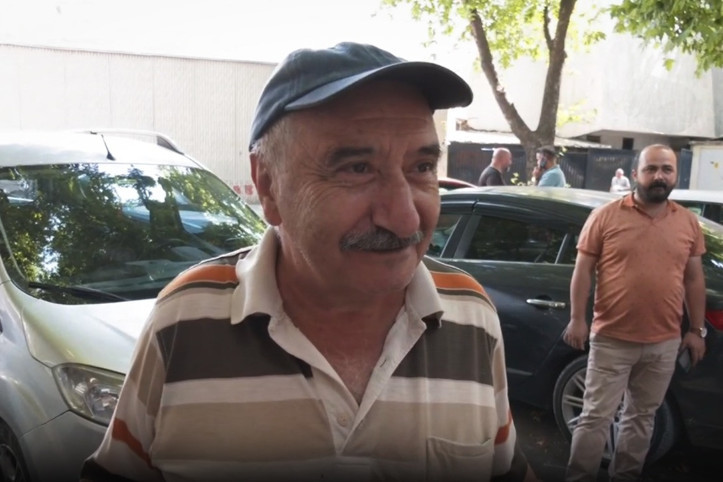 Kahkaha atıp isyan etti: Doğduğumdan beri çalışıyorum, bir baltaya sap olamadım