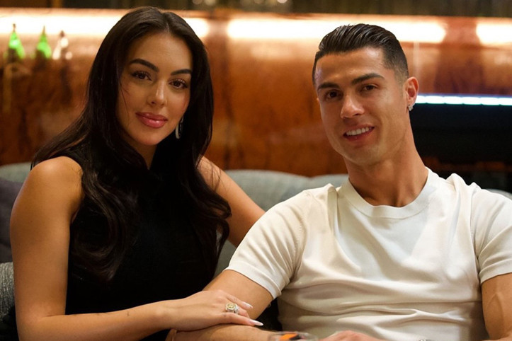 Cristiano Ronaldo evlilik teklifini abarttı: Dudak uçuklatan harcama