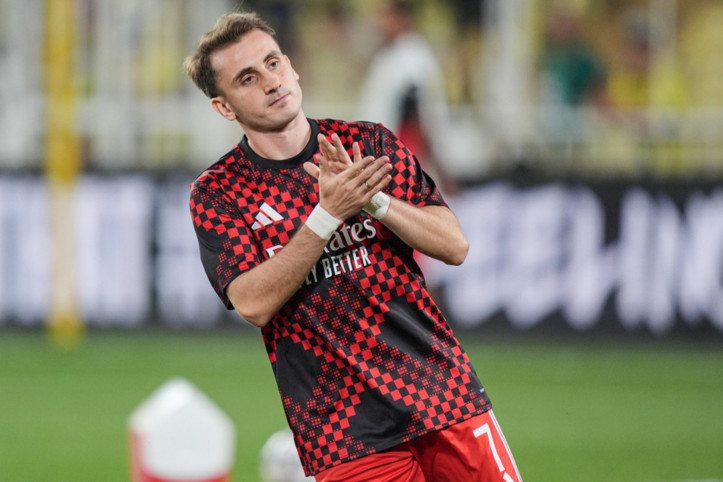 Kadıköy'de o an: Kerem'den Fenerbahçe taraftarına karşılık!