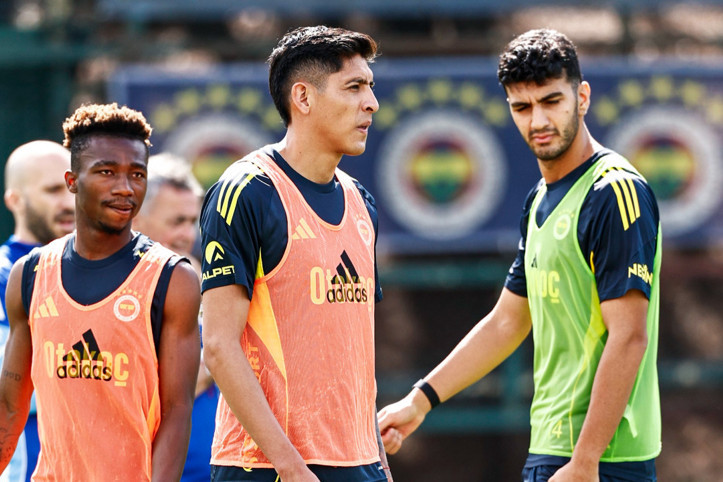 Edson Alvarez'den Mourinho itirafı: "Hoş bir şey değildi..."