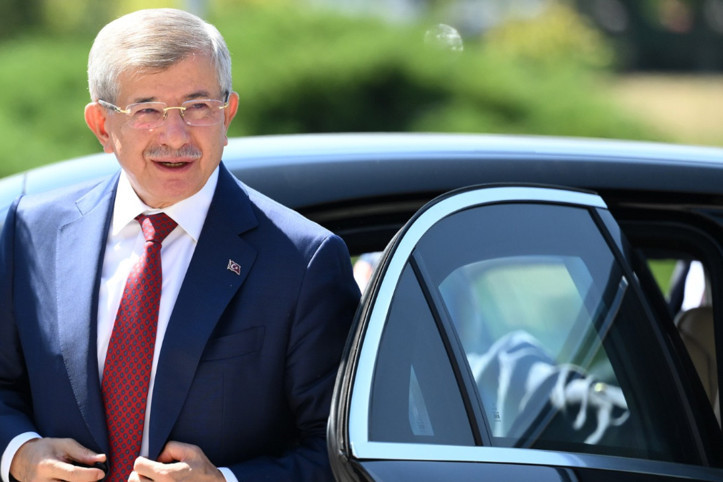 Davutoğlu: Komisyon çağırırsa tecrübelerimi paylaşırım