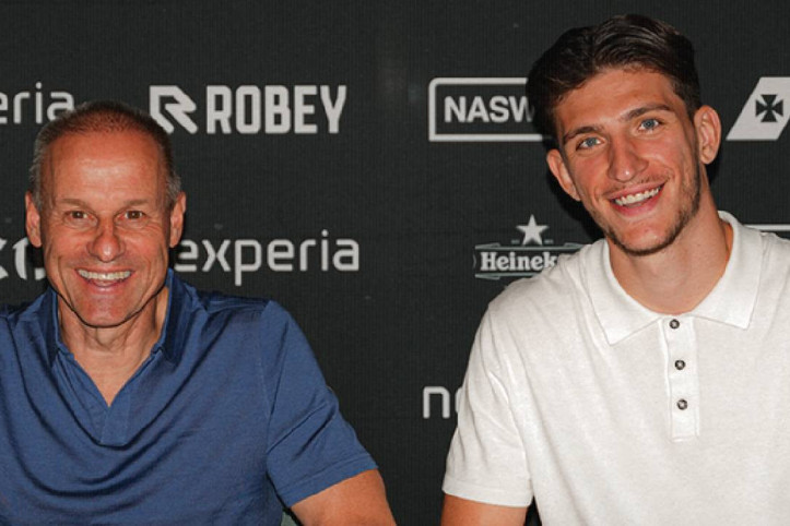 Galatasaray istemişti: Yeni takımına imzayı attı