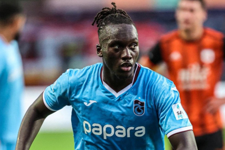 Trabzonspor, Mendy'i Sevilla'ya gönderdi