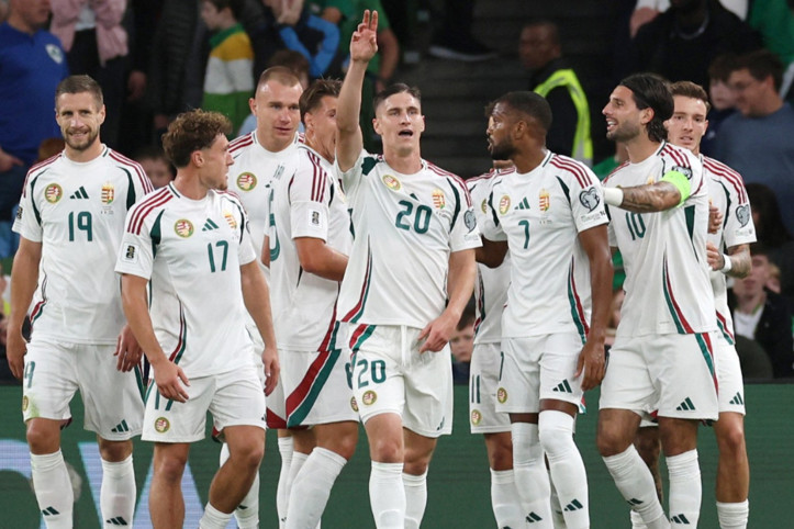 Galatasaraylı Sallai önce attı, sonra atıldı