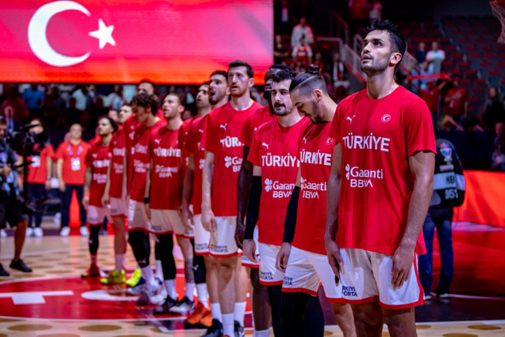 12 Dev Adam, 24 yıl sonra ilk peşinde!