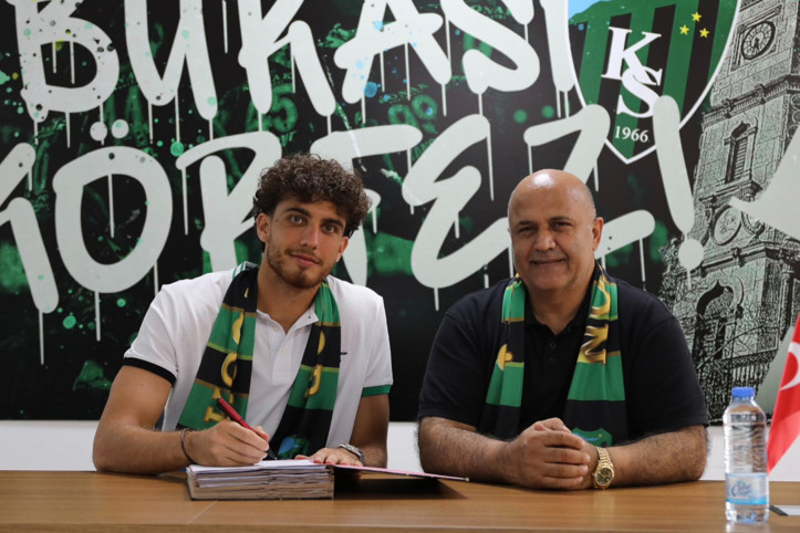Kocaelispor'dan savunmaya Macar stoper