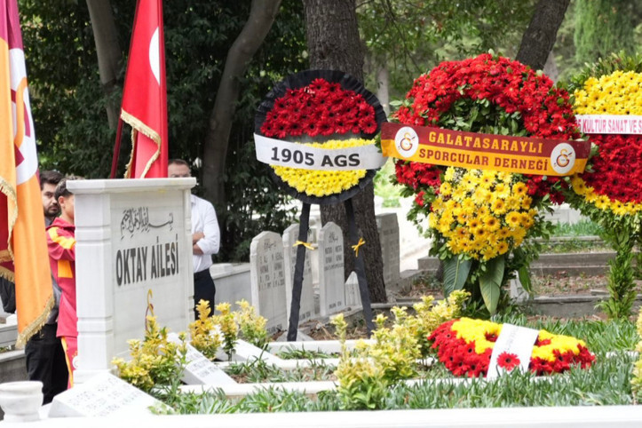 Galatasaray efsanesi Metin Oktay, İzmir'de anıldı