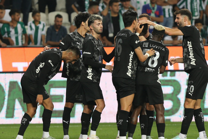 Konyaspor evinde yenilgiyi tattı: Alanyaspor seriye bağladı