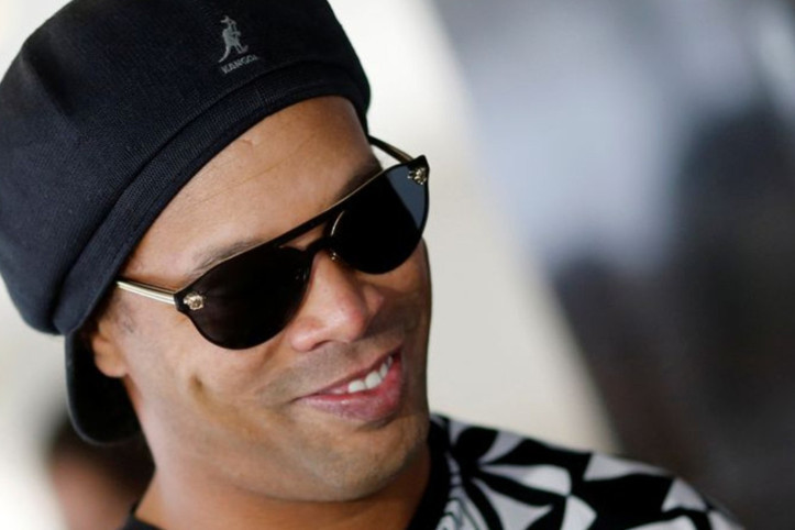 Ronaldinho futbola geri dönüyor: Yeni takımı belli oldu