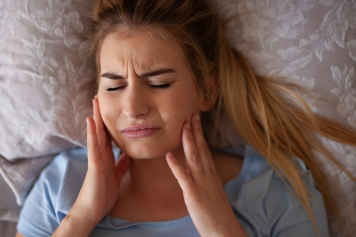 Belirtileri karıştırmayın: Sadece dişlerinizi gıcırdatıyor da olabilirsiniz