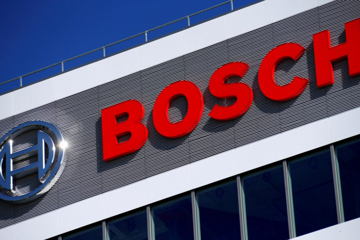 Alman devi binlerce kişiyi kovacak