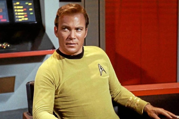 Kaptan Kirk hastaneye kaldırıldı