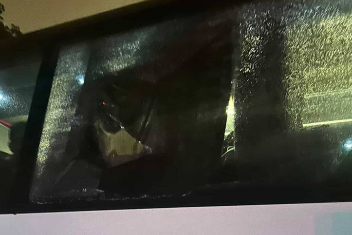 Kocaelispor taraftarlarına taşlı saldırı