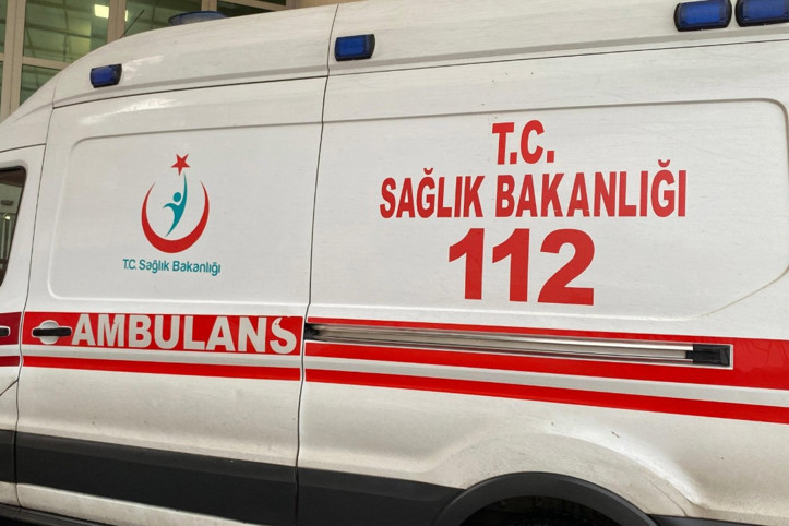 5 yaşındaki çocuk balkondan düştü