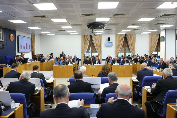 CHP'li Akay'dan Fatih Karahan'ın 'yastık altı altın' sözlerine yanıt