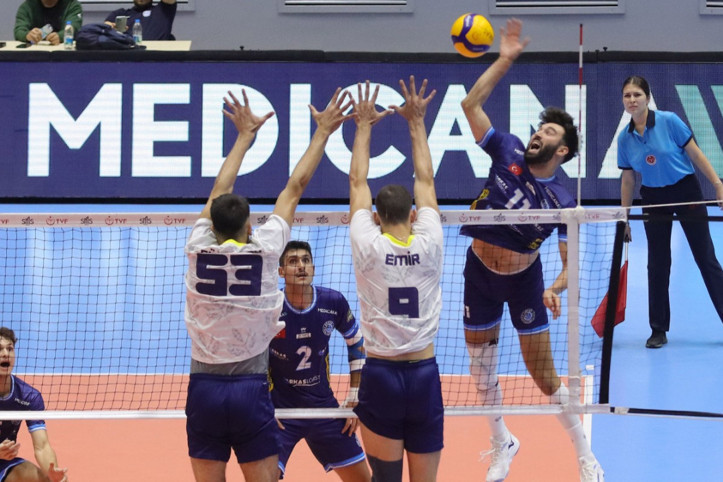 Fenerbahçe, Arkas'a set vermedi