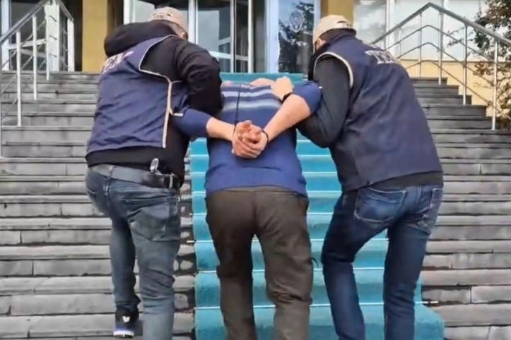 ByLock ve F dolarıyla yakalandı: FETÖ üyesi gözaltında