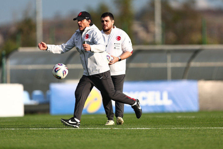 Montella'dan Sofya’da İtalyan işi