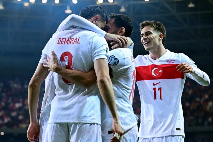 Milliler birinci torbadan play-off'a