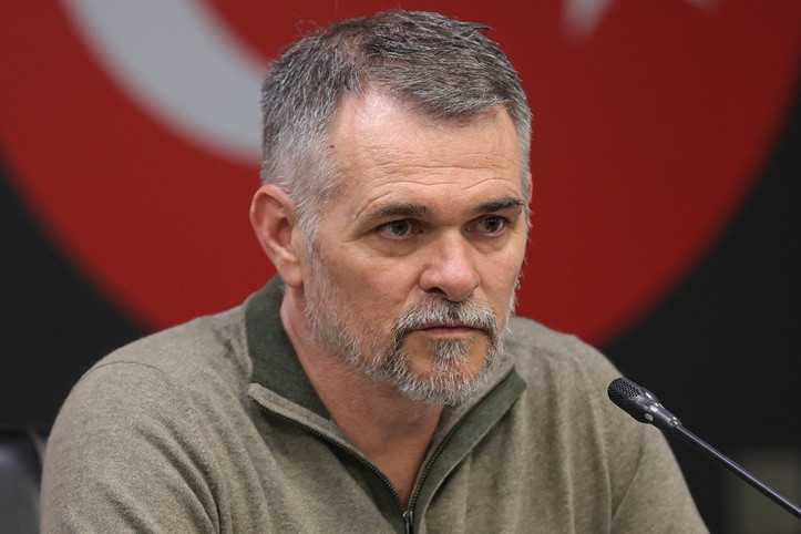 Willy Sagnol: "Türkiye güçlü bir takım"