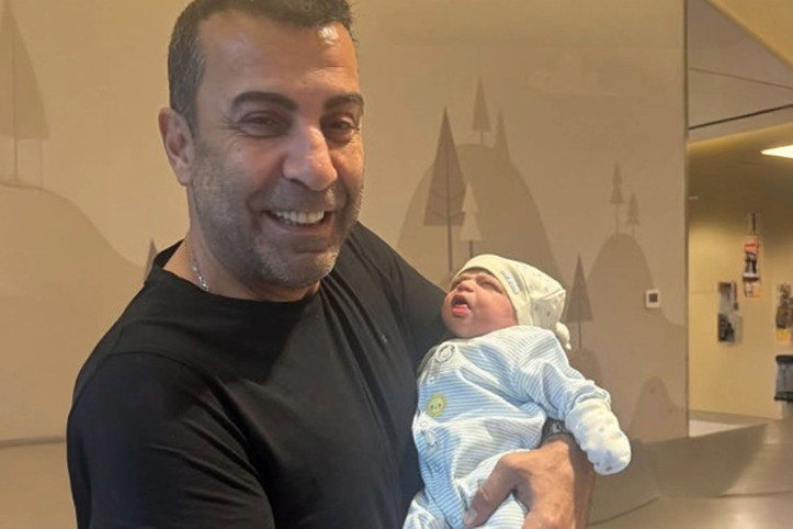 Emre Karayel ikinci kez baba oldu