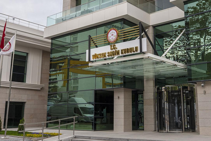 YSK, CHP İstanbul il kongresinin devamına karar verdi