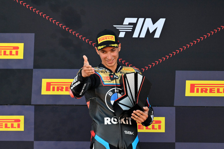 Toprak Razgatlıoğlu sadece yarışta değil, okulda da lidermiş!