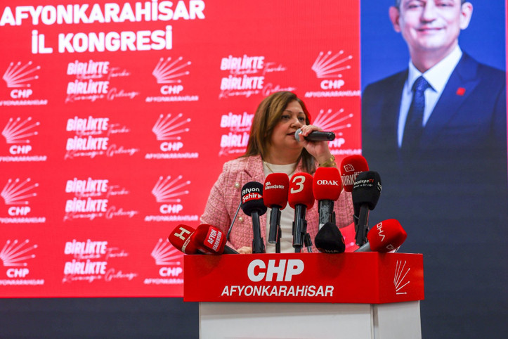AKP'ye geçeceği iddiasını yalanlayan Burcu Köksal: Partimizi temizleyeceğiz