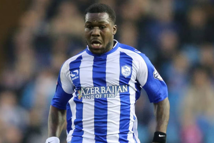 Süper Lig'in eski yıldızı felç geçirdi: Van Persie'den yürek burkan sözler