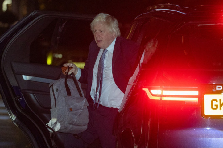 Eski başbakan ifade verdi