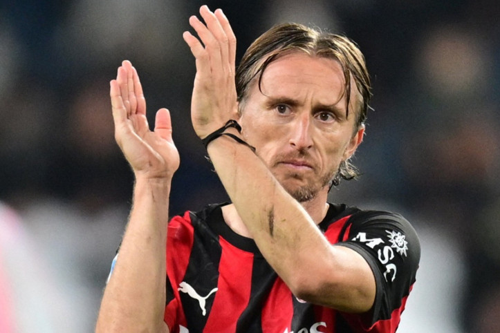 Luka Modric şarkı söylememek için 20 bin Euro harcamış